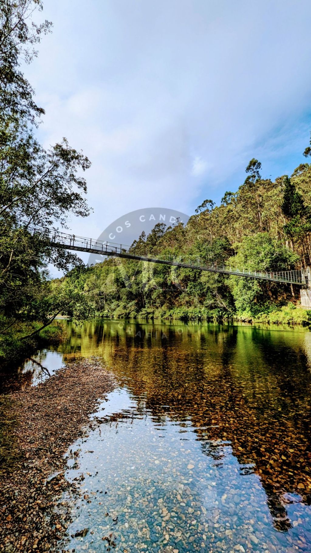Pasarela colgante de&nbsp;Trelles